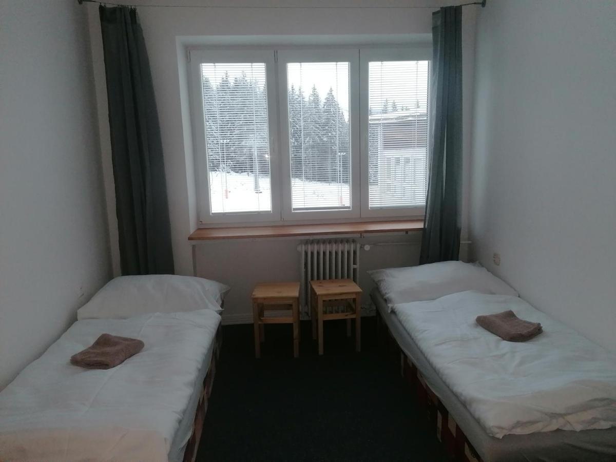 Chata - Dom Horskej Sluzby Jasna Demänovská Dolina Buitenkant foto
