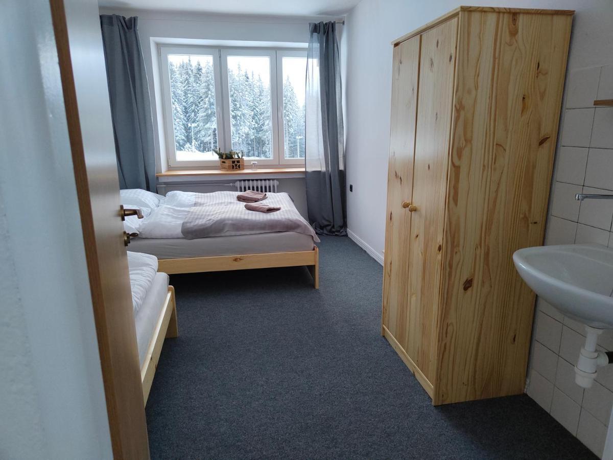 Chata - Dom Horskej Sluzby Jasna Demänovská Dolina Buitenkant foto