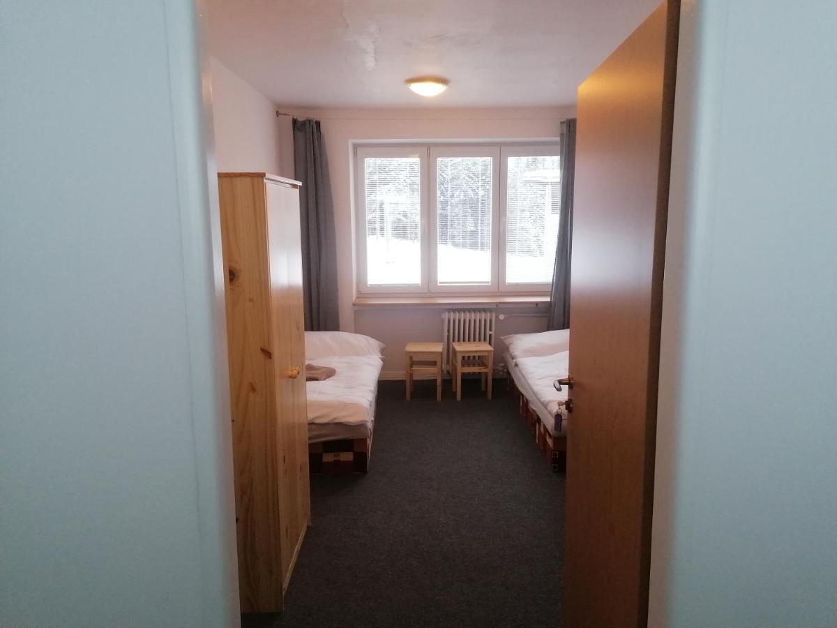 Chata - Dom Horskej Sluzby Jasna Demänovská Dolina Buitenkant foto
