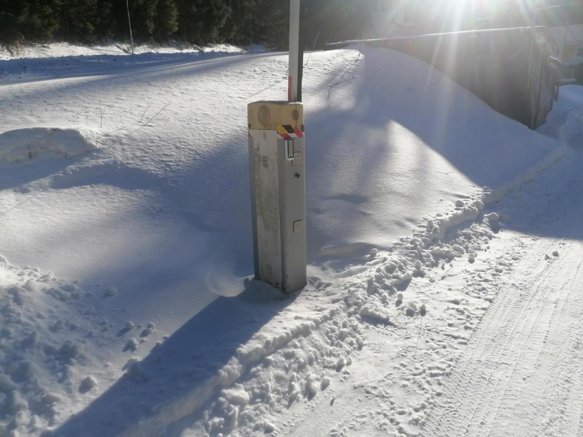 Chata - Dom Horskej Sluzby Jasna Demänovská Dolina Buitenkant foto