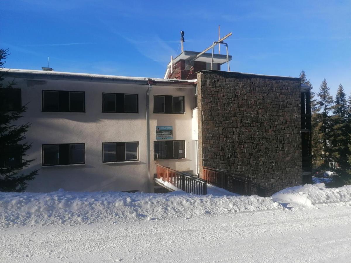 Chata - Dom Horskej Sluzby Jasna Demänovská Dolina Buitenkant foto