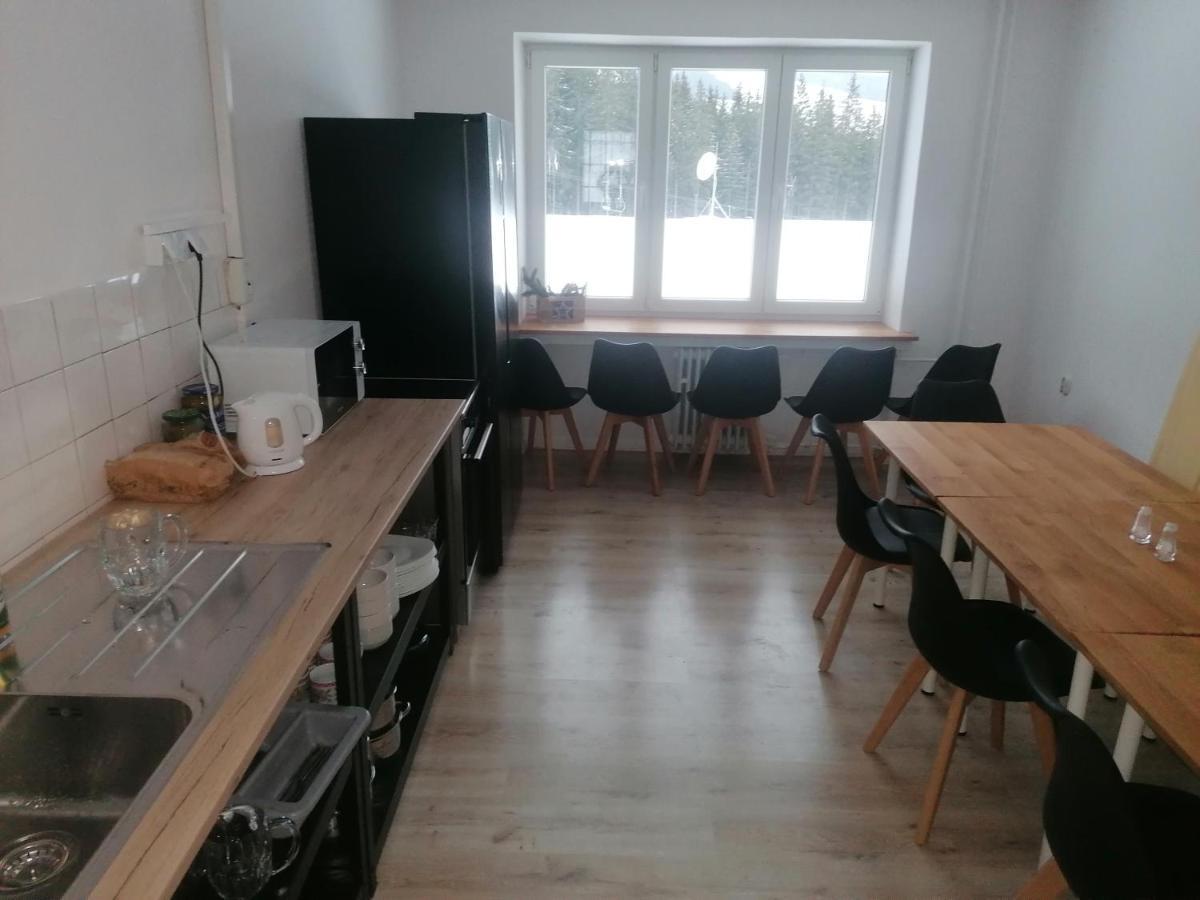 Chata - Dom Horskej Sluzby Jasna Demänovská Dolina Buitenkant foto