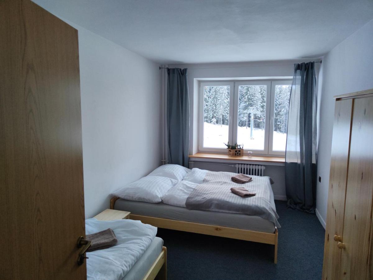 Chata - Dom Horskej Sluzby Jasna Demänovská Dolina Buitenkant foto