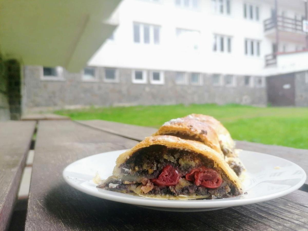 Chata - Dom Horskej Sluzby Jasna Demänovská Dolina Buitenkant foto