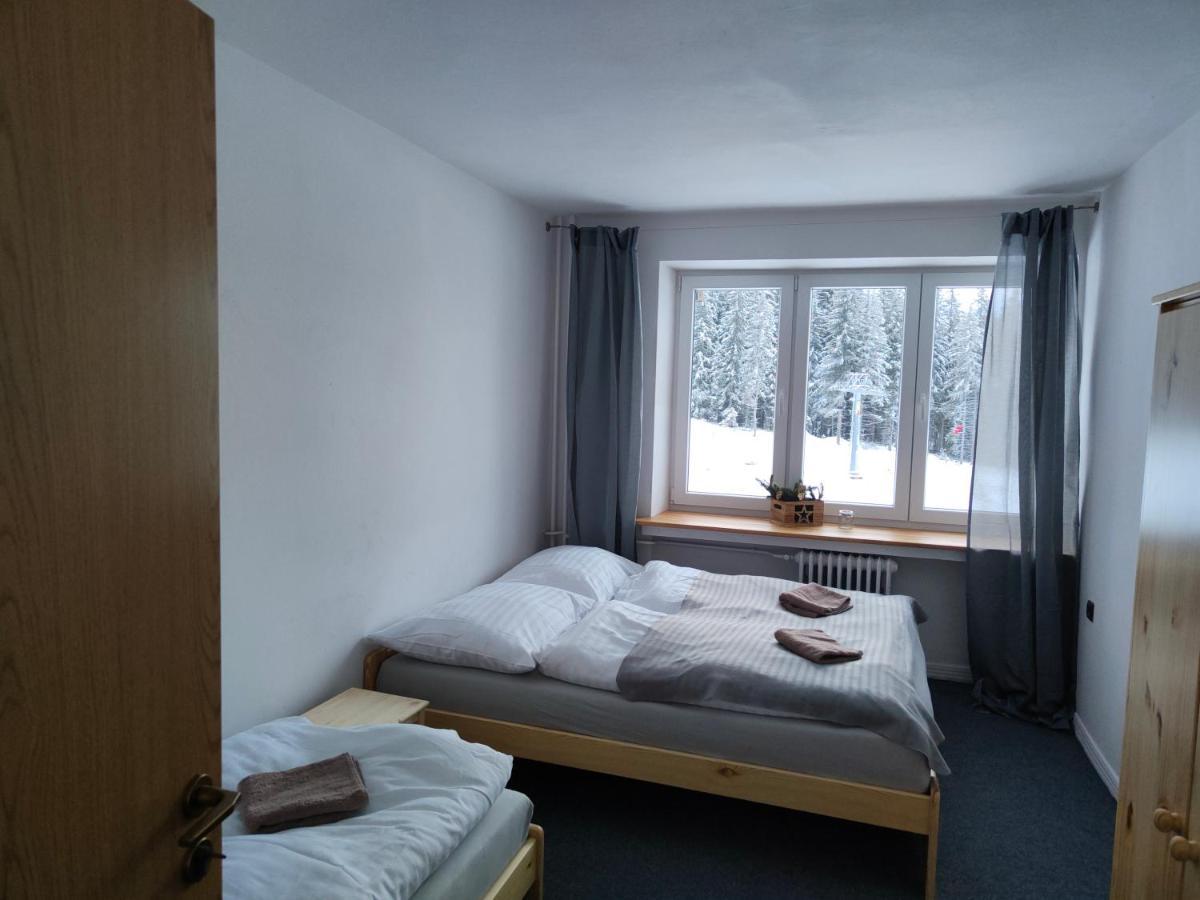 Chata - Dom Horskej Sluzby Jasna Demänovská Dolina Buitenkant foto