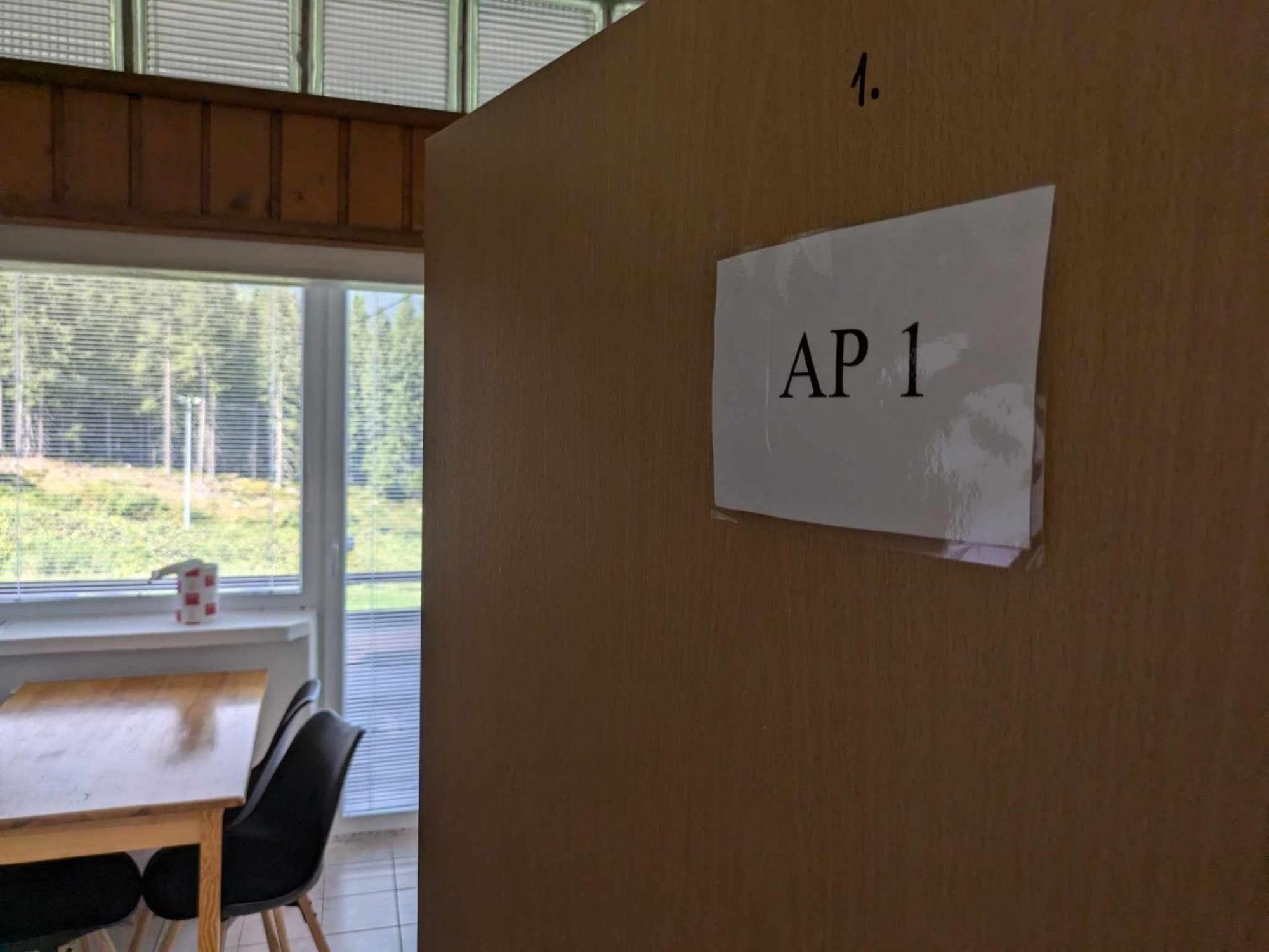 Chata - Dom Horskej Sluzby Jasna Demänovská Dolina Buitenkant foto
